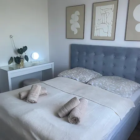 Morena 53m Prywatny Parking Apartman Gdańsk